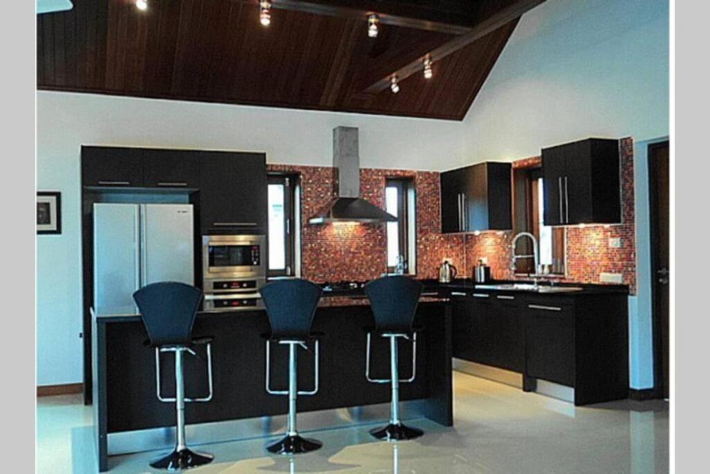 3 Bedroom Sdv033-just 3 Minutes Walk To The Beach-by Samui Dream Villa *